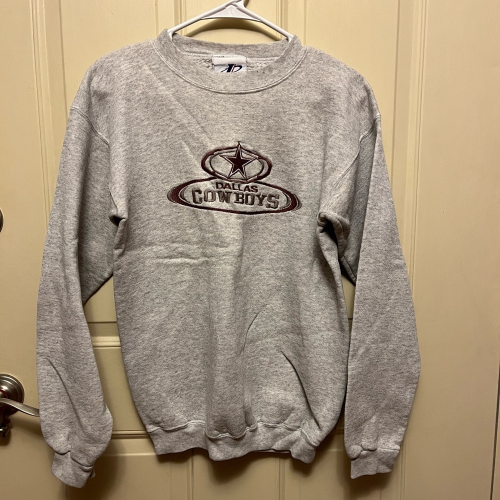 Gray women's large Dallas Cowboys sweatshirt